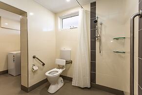 Country Comfort Amity Motel