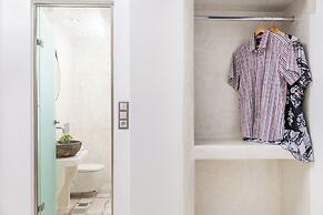 Katerina Roza Studios - Heartfelt Hospitality in the City