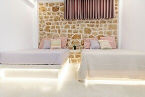 Katerina Roza Studios - Heartfelt Hospitality in the City