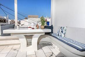 Katerina Roza Studios - Heartfelt Hospitality in the City