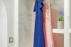 Katerina Roza Studios - Heartfelt Hospitality in the City