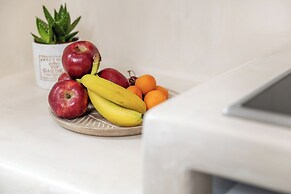 Katerina Roza Studios - Heartfelt Hospitality in the City