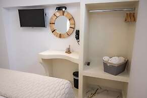 Katerina Roza Studios - Heartfelt Hospitality in the City