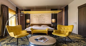 Best Western Aquakub