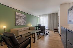 Holiday Inn Bogota Airport by IHG