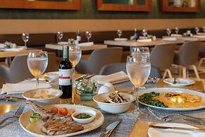 Holiday Inn Bogota Airport by IHG