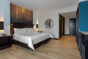 Holiday Inn Bogota Airport by IHG