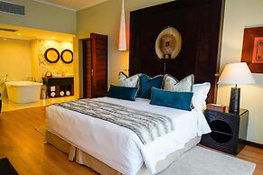 Sea Cliff Hotel