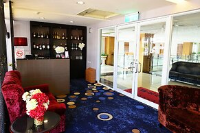 Papago International Resort