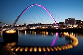 Leonardo Hotel Newcastle Quayside