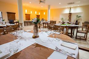 Mantis Soanambo Hotel and Spa