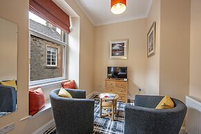 Knap Guest House
