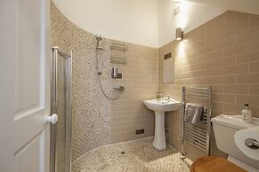 Knap Guest House