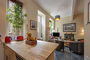 Knap Guest House