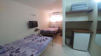 Arava Hostel
