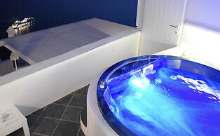 Aeolos Art and Eco Suites - Adults Only