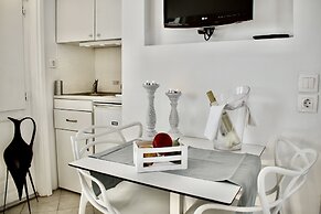 Aeolos Art and Eco Suites - Adults Only