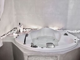 Aeolos Art and Eco Suites - Adults Only