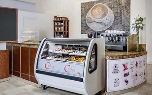 Sunscape Dorado Pacifico Ixtapa Resort & Spa - All Inclusive