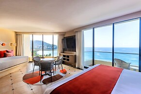 Sunscape Dorado Pacifico Ixtapa Resort & Spa - All Inclusive