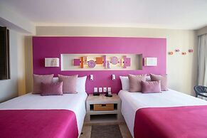 Sunscape Dorado Pacifico Ixtapa Resort & Spa - All Inclusive