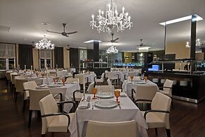 SANA Silver Coast Hotel