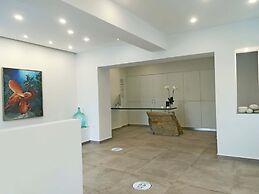 Scorpios Hotel & Suites