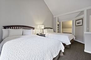 Sea Rose Suites