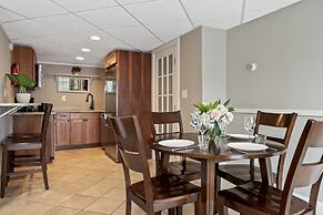 Sea Rose Suites