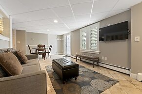 Sea Rose Suites