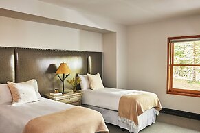 The Auberge Residences at Element 52