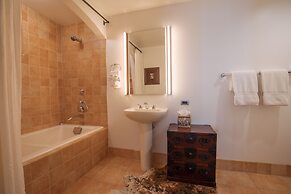 The Auberge Residences at Element 52