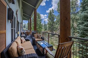 The Auberge Residences at Element 52