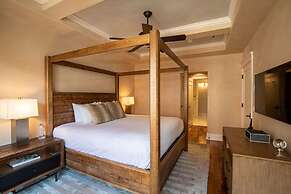 The Auberge Residences at Element 52