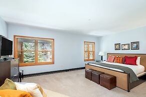 The Auberge Residences at Element 52