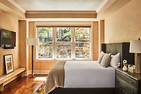 The Auberge Residences at Element 52