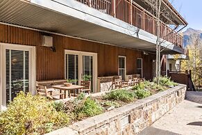 The Auberge Residences at Element 52