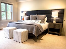 The Auberge Residences at Element 52