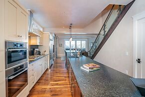 The Auberge Residences at Element 52