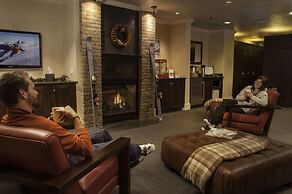 The Auberge Residences at Element 52