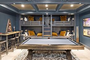 The Auberge Residences at Element 52