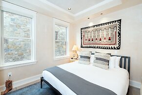 The Auberge Residences at Element 52