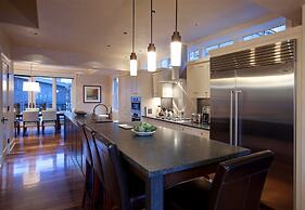 The Auberge Residences at Element 52