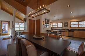 The Auberge Residences at Element 52