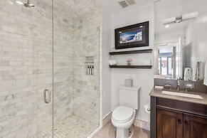 The Auberge Residences at Element 52