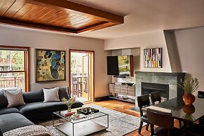 The Auberge Residences at Element 52