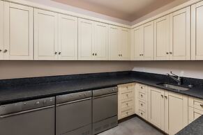 The Auberge Residences at Element 52