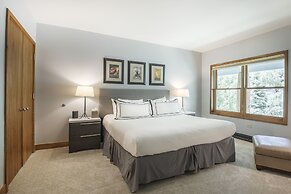 The Auberge Residences at Element 52