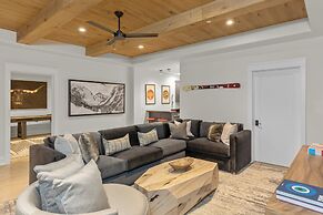 The Auberge Residences at Element 52
