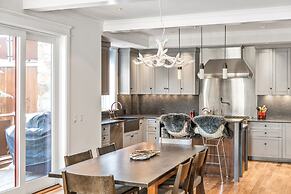 The Auberge Residences at Element 52
